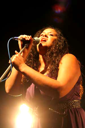 Kyla Brox