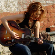 Lisa Mills
