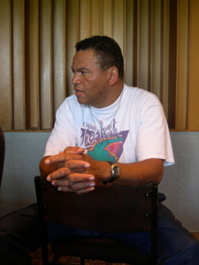 Sherman Robertson at the Running Horse Nottingham  2004. Photo copyright and thanks to Simon Redley - kudosphotos@aol.com