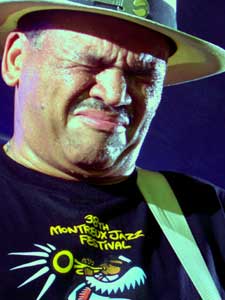 Sherman Robertson at the Stanley Blues Festival 2004. Photo copyright and thanks to Sam Redley - kudosphotos@aol.com
