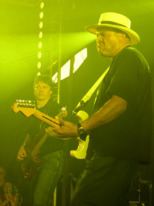 Sherman Robertson at the Stanley Blues Festival 2004. Photo copyright and thanks to Sam Redley - kudosphotos@aol.com