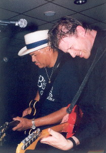 Sherman Robertson UK tour 2003.